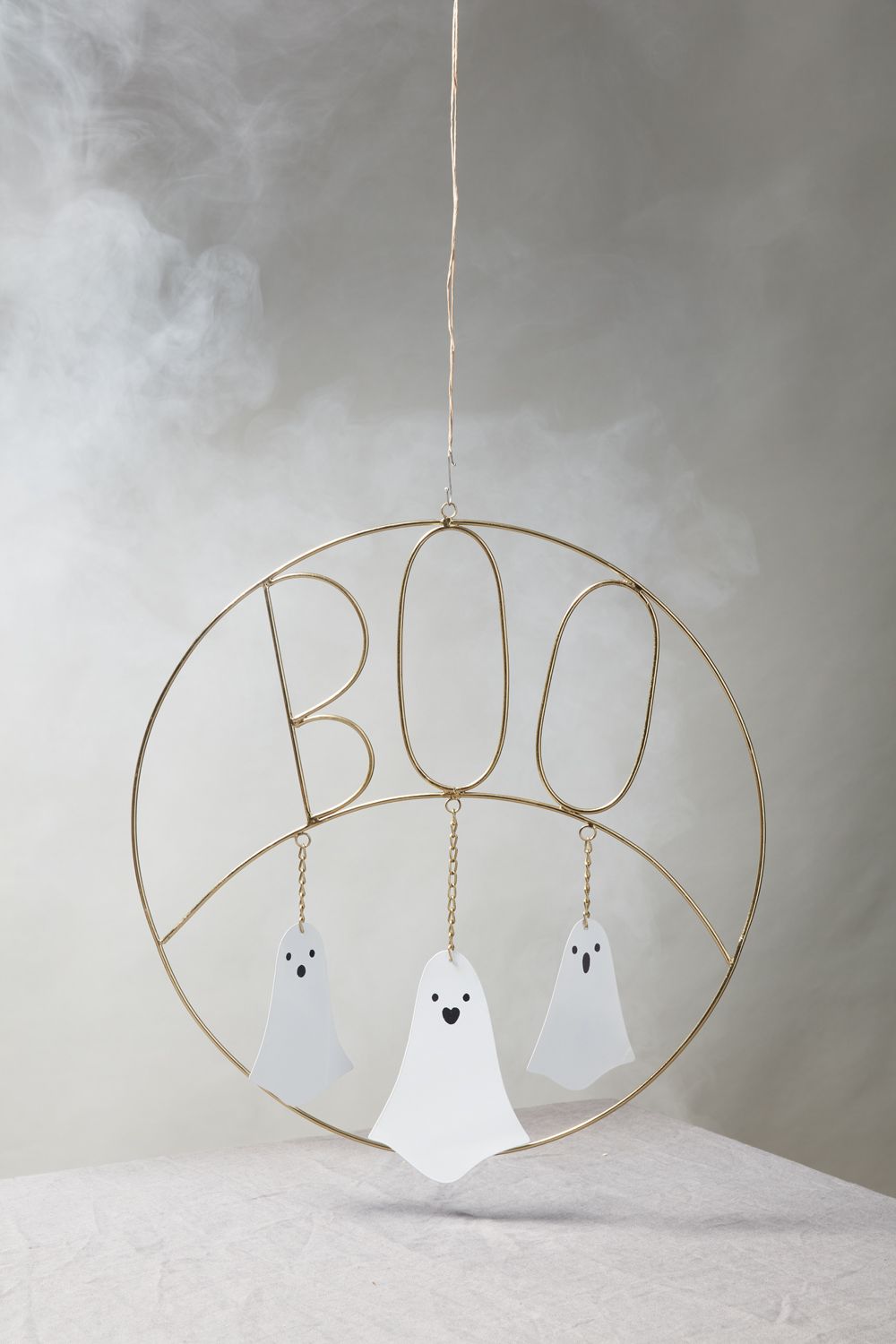 Friendly Ghost Wreath - Royalties