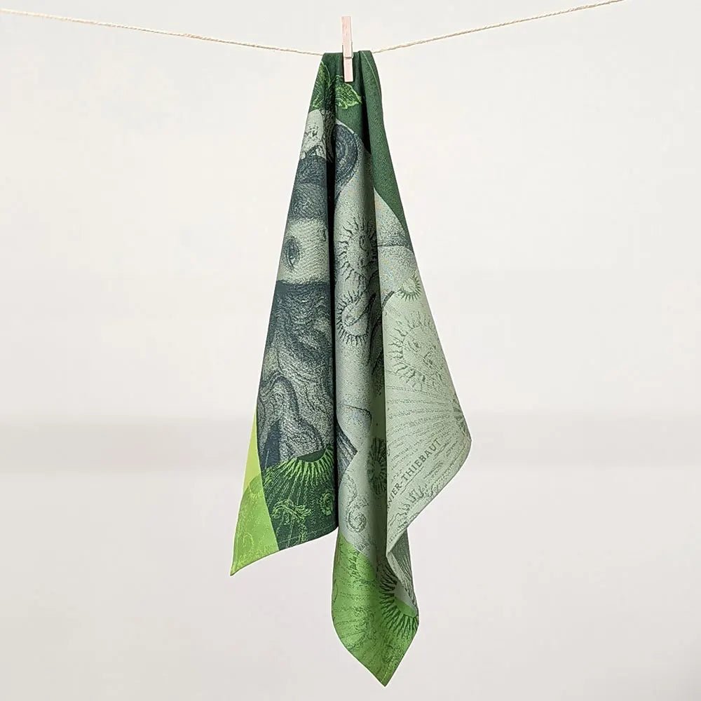 Venus De Boticelli Vert Jacquard Kitchen Towel - Royalties