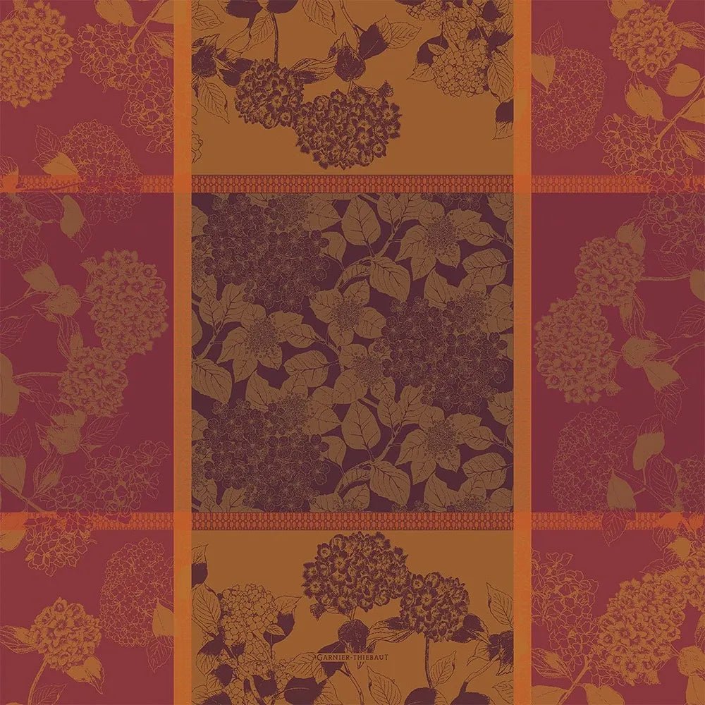 Hortensias Rouille Jacquard Tablecloth, Stain-Resistant Cotton - Royalties