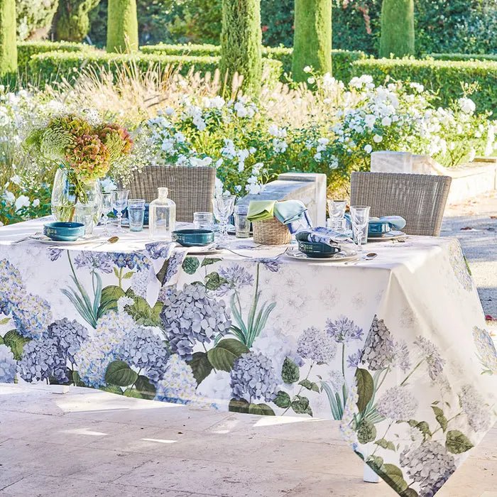 Jardin De Bretagne Bleu Tablecloth, 100% Linen - Royalties
