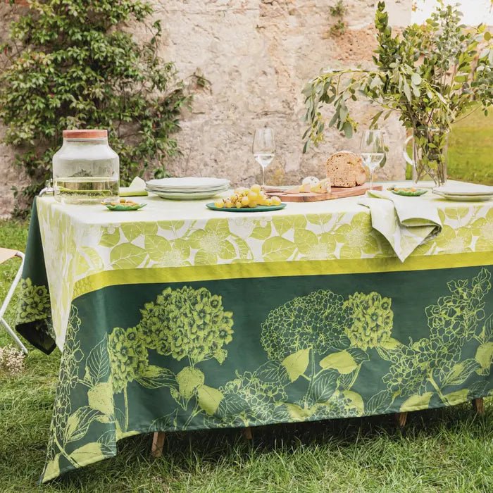 Mille Hortensias Vert Jacquard Tablecloth - Royalties